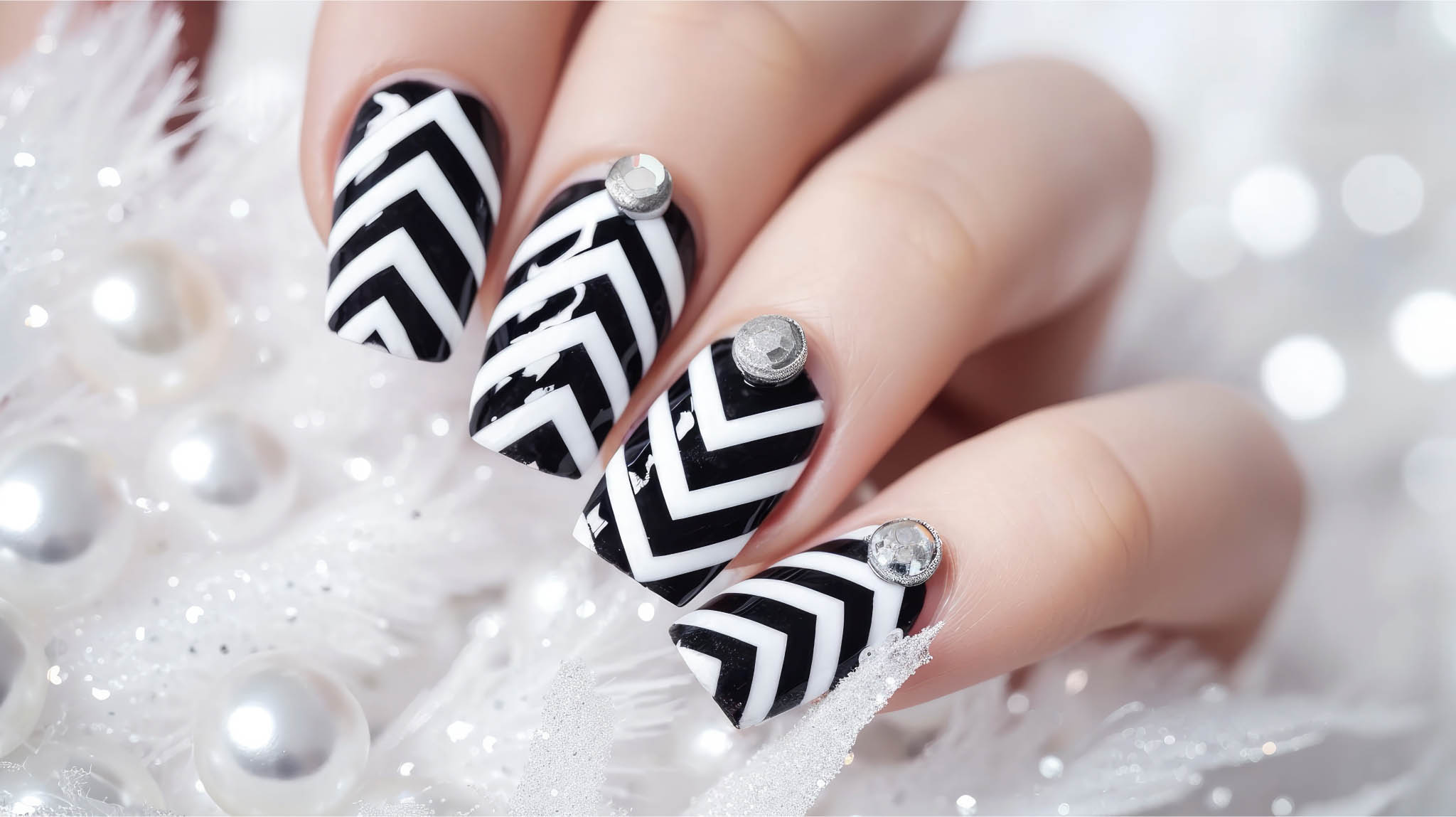 vecteezy_ai-generated-beautiful-chevron-nails-for-unforgettable-style_38234218